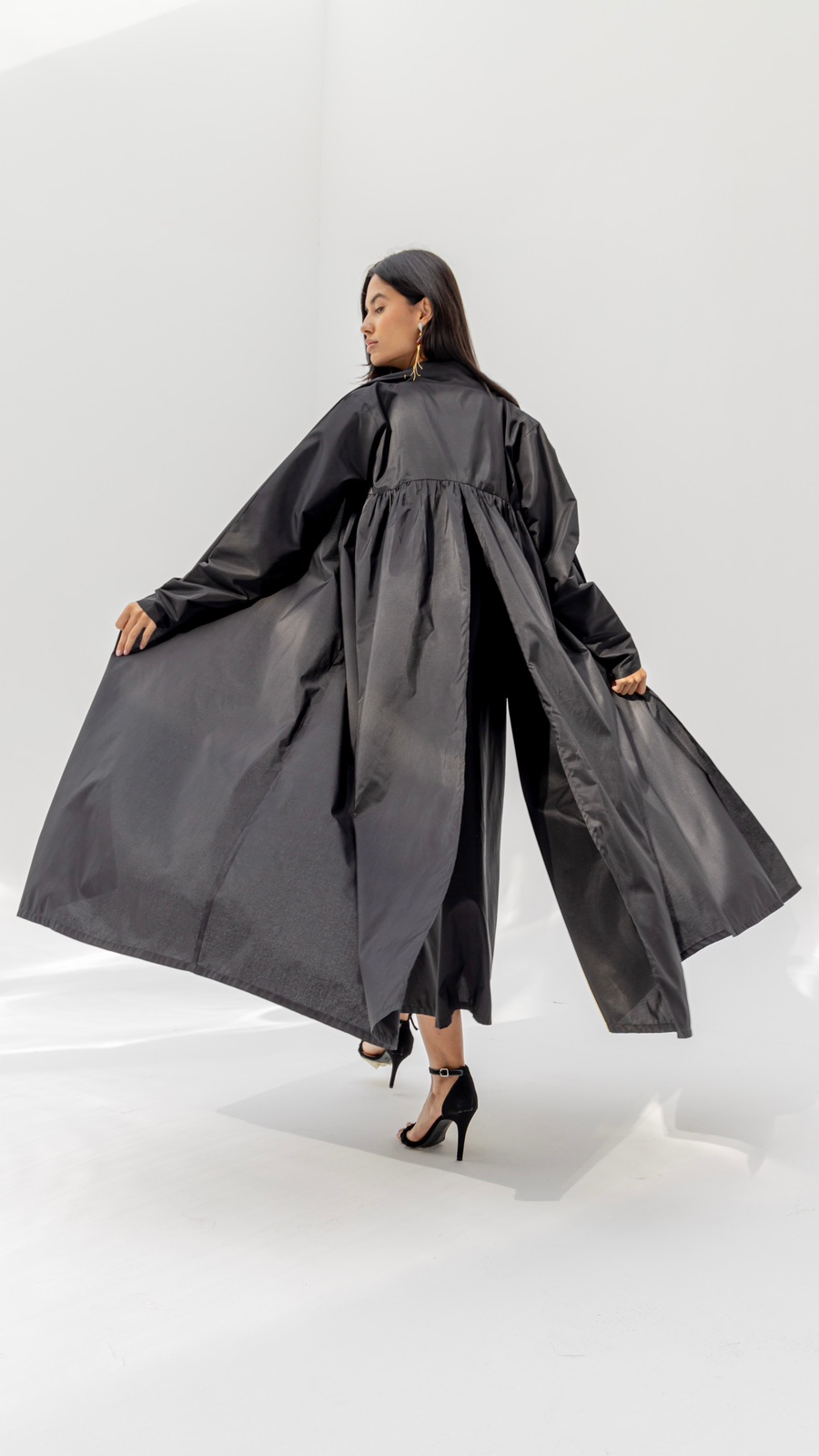 Abaya In Taffeta