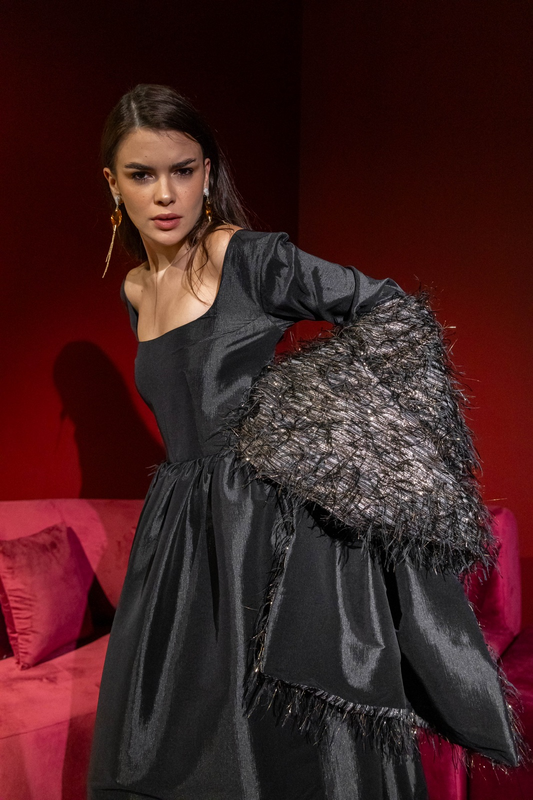 THE SUNFLOWER عباد الشمس