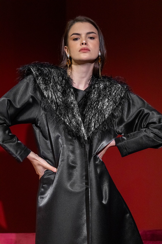 THE LILY الزنبق