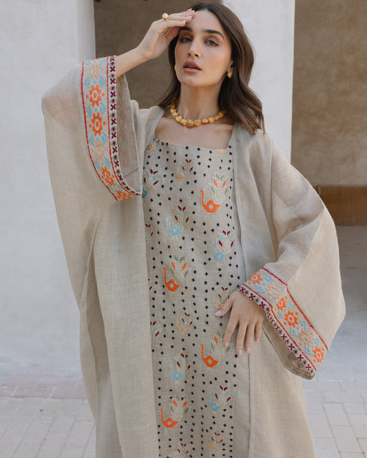 بشت وفستان داخلي