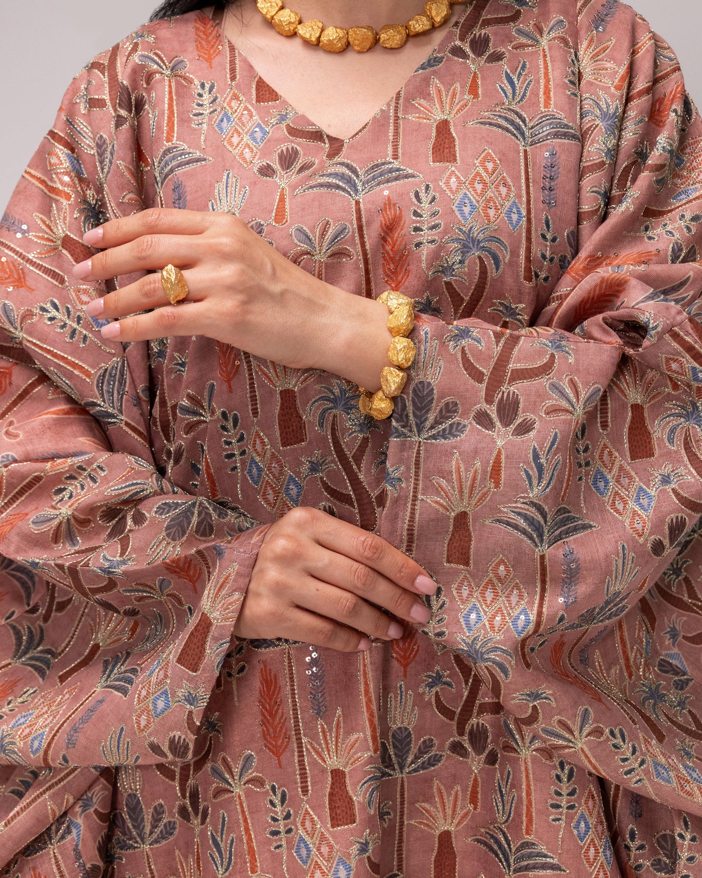 Kaftan Kashmiri Ebroidery