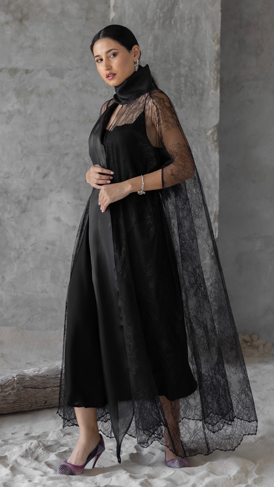 Dantel Abaya