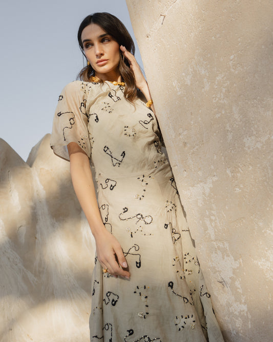 Hand Embroidered Dress فستان تطريز يدوي